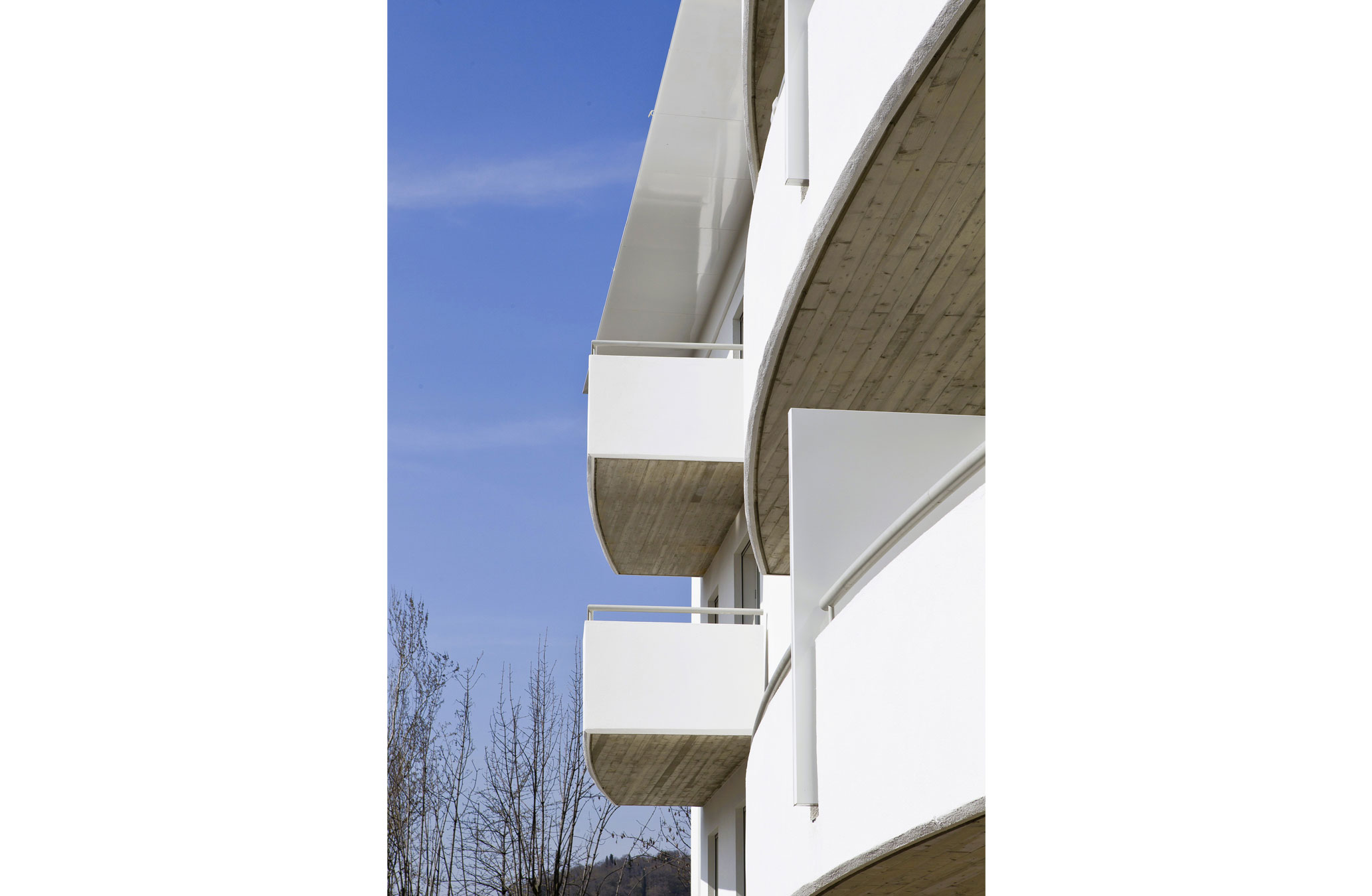 Lta Architects - Aqua Dwelling