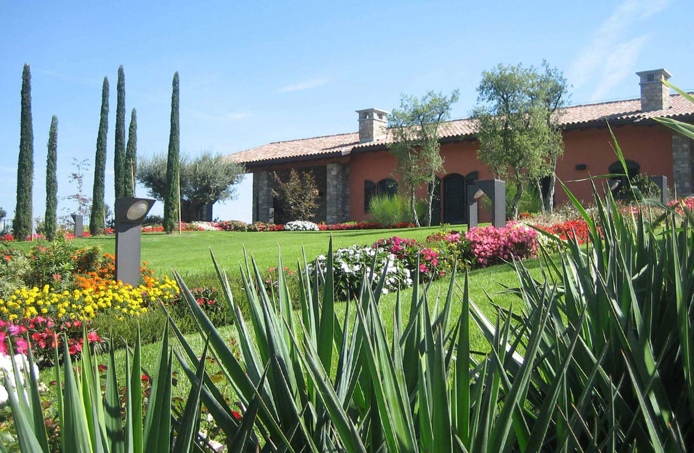 Villa bifamiliare residenza agricola